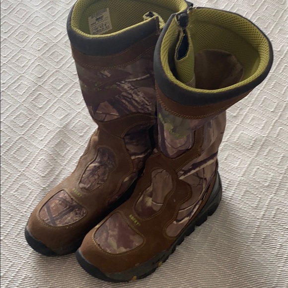 gore tex snake boots